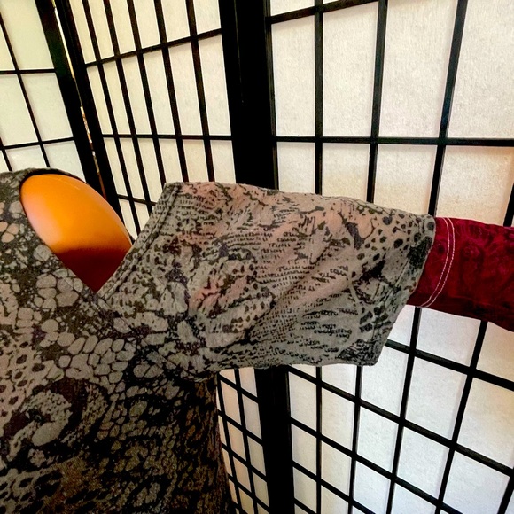 Chalet Womens sheer mini dress size M-L short sleeve scoop neck w/bare shoulder - Picture 3 of 6